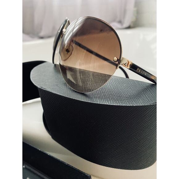 Authentic Prada Luxury Sunglasses New In Box main image 5